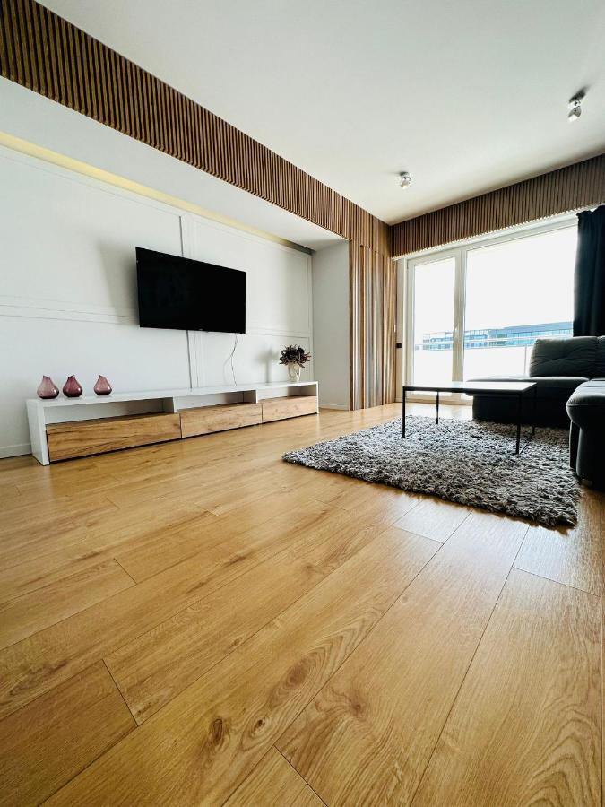 Kharisma Apartment-Free Parking-Ultracentral คลูจ-นาโปกา ภายนอก รูปภาพ