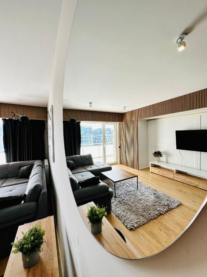 Kharisma Apartment-Free Parking-Ultracentral คลูจ-นาโปกา ภายนอก รูปภาพ