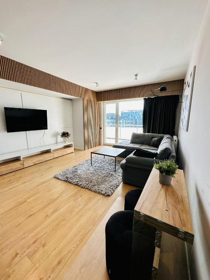 Kharisma Apartment-Free Parking-Ultracentral คลูจ-นาโปกา ภายนอก รูปภาพ