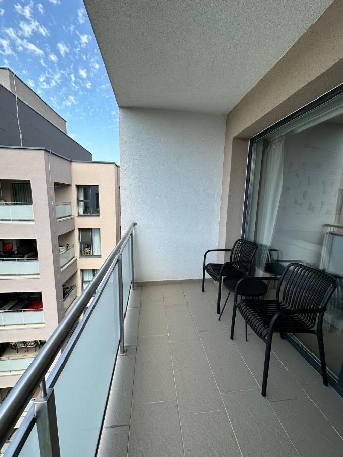 Kharisma Apartment-Free Parking-Ultracentral คลูจ-นาโปกา ภายนอก รูปภาพ